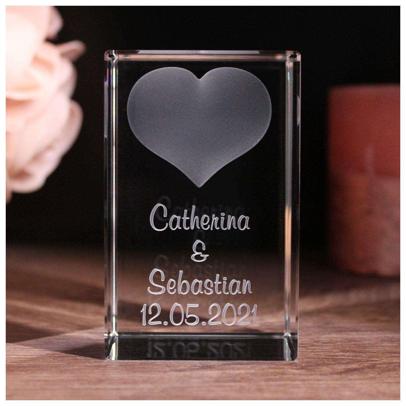 LoveGoals 3D Glaskristall Herz im Hochformat mit 2 Wunschnamen + Datum