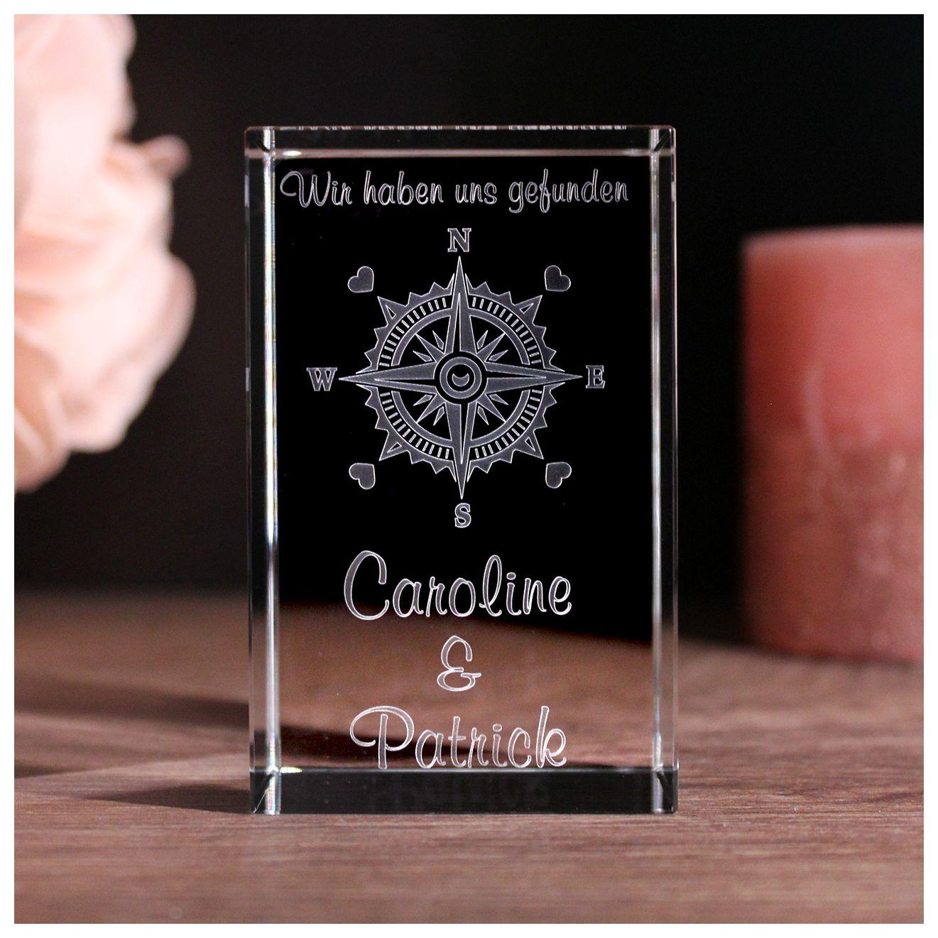 LoveGoals 3D Glaskristall Kompass mit Text "Wir haben uns gefunden..." und Deinen Wunschnamen