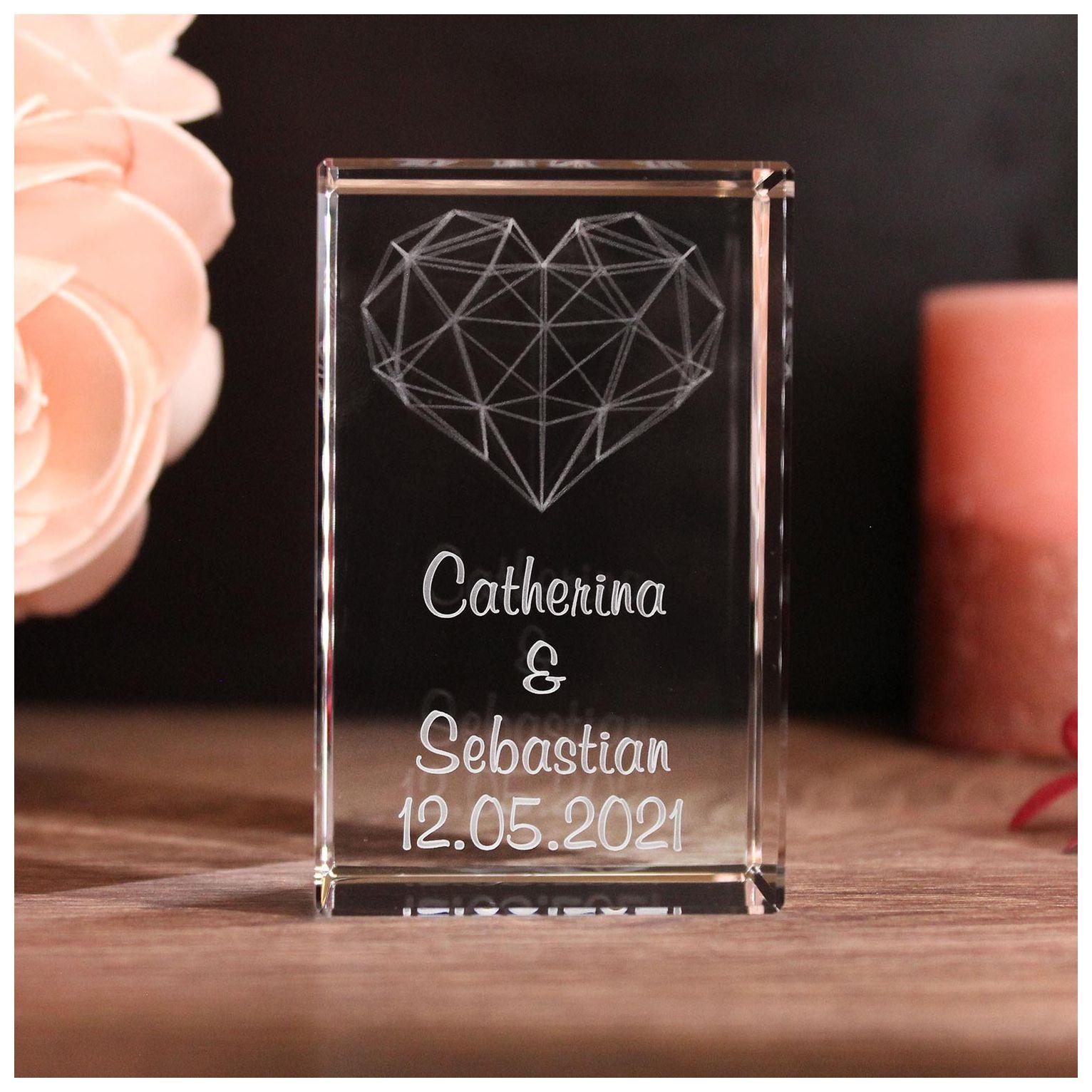 LoveGoals 3D Glaskristall Gitterherz im Hochformat mit 2 Wunschnamen + Datum
