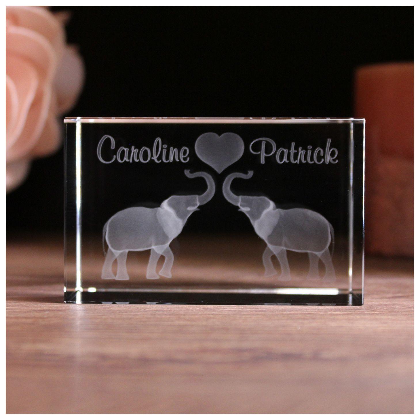 LoveGoals 3D Glaskristall Elefanten mit Herz und 2 Wunschnamen
