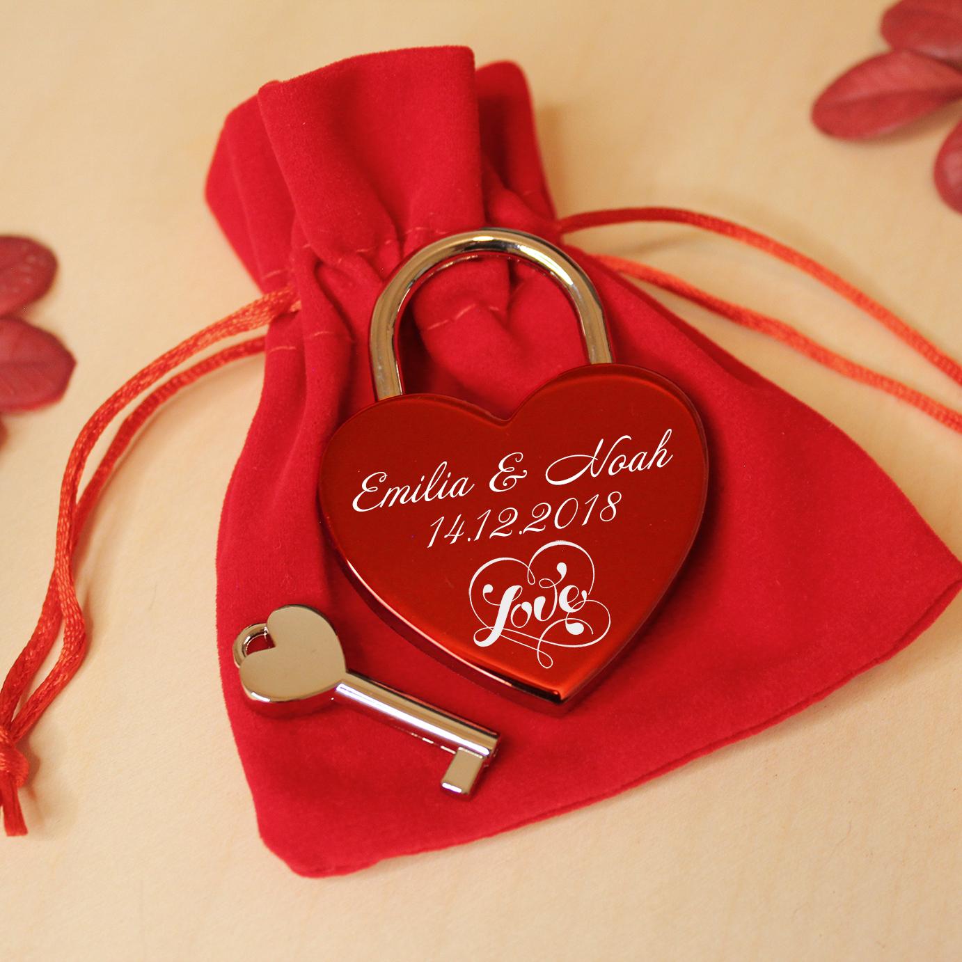LOVEGOALS Herz Liebesschloss mit Gravur und Schlüssel zum Valentinstag Geburtstag